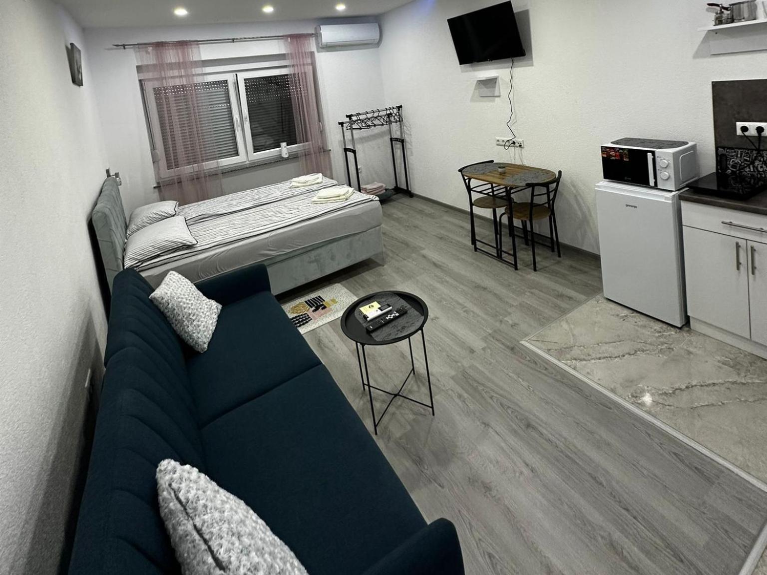 Apartman Edwin 야이체 객실 사진
